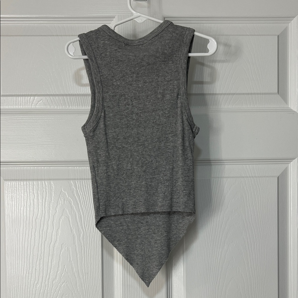 Fitz + Co Gray Ribbed Tank Top - Picture 2 of 4